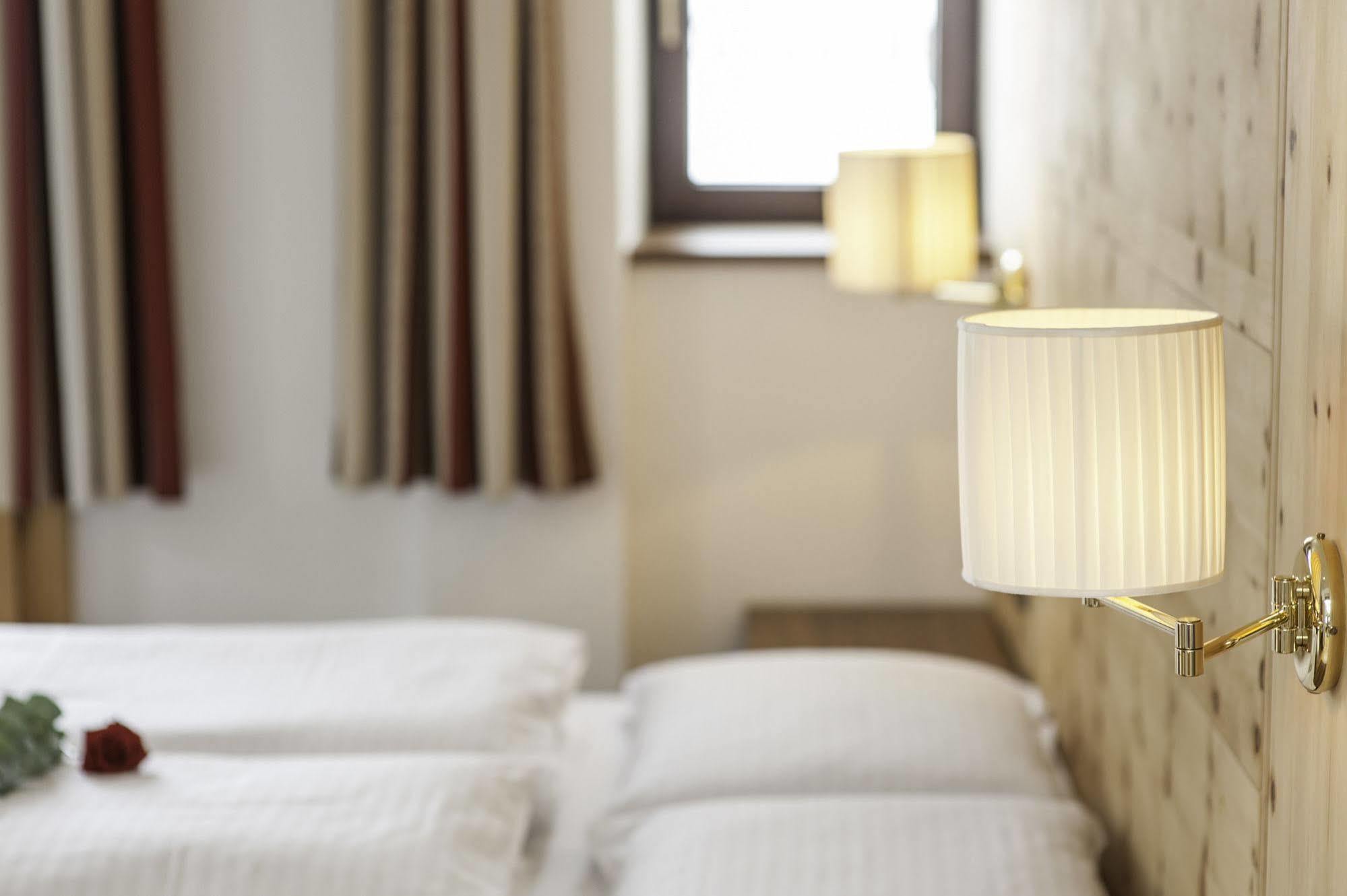 Gampen Hotel 3*